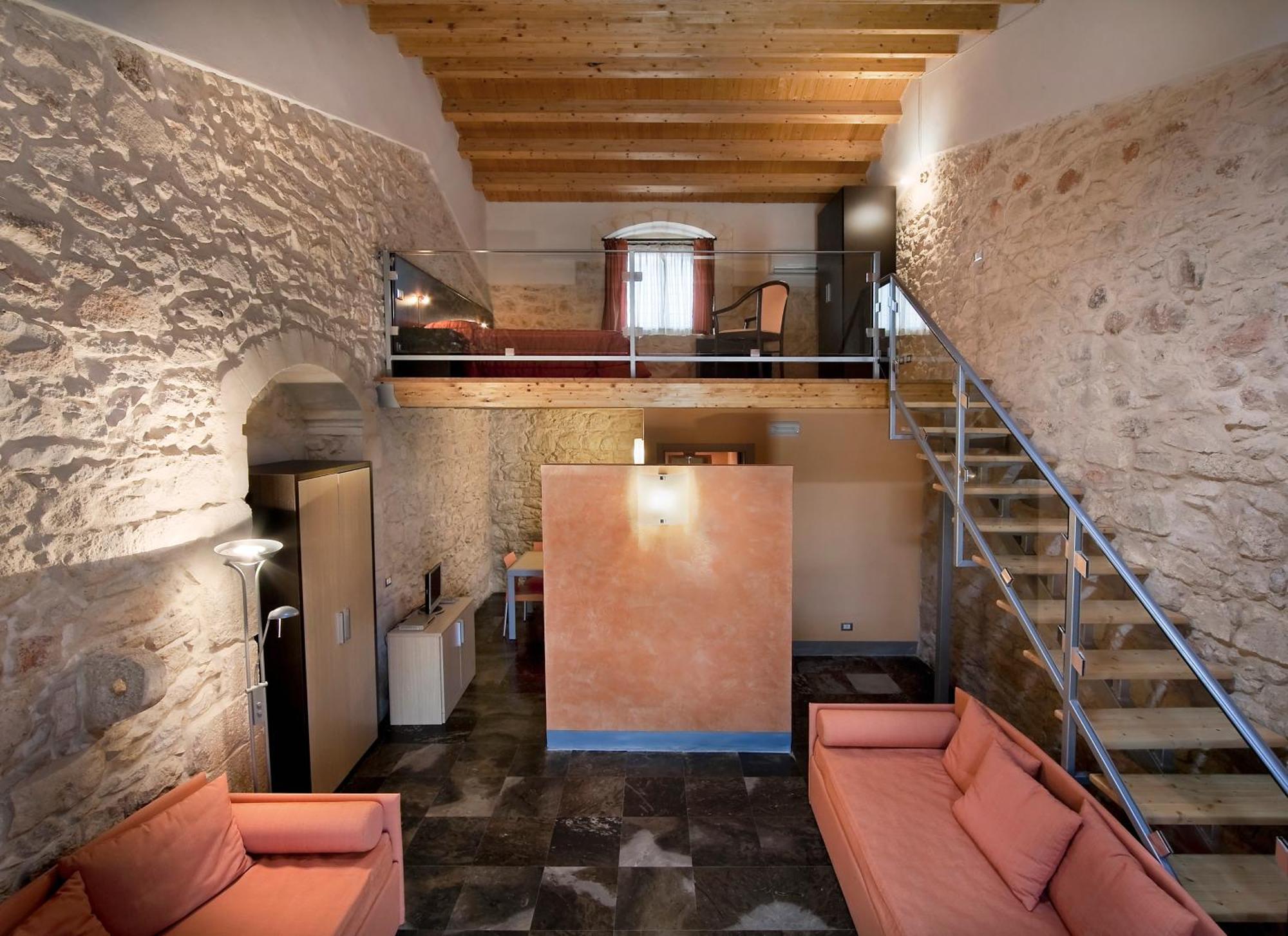 Hotel Casato Licitra 4*